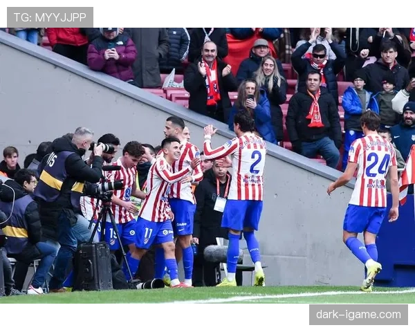 西甲复兴：传控足球重燃激情，tiki-taka引领竞技新魅力